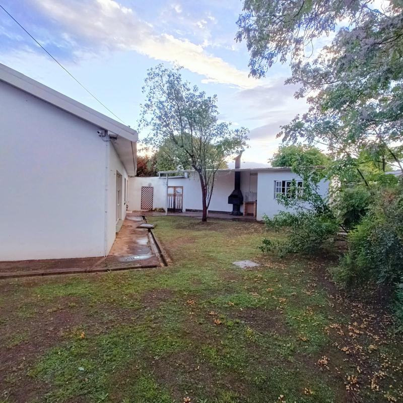 5 Bedroom Property for Sale in Bergsig Eastern Cape